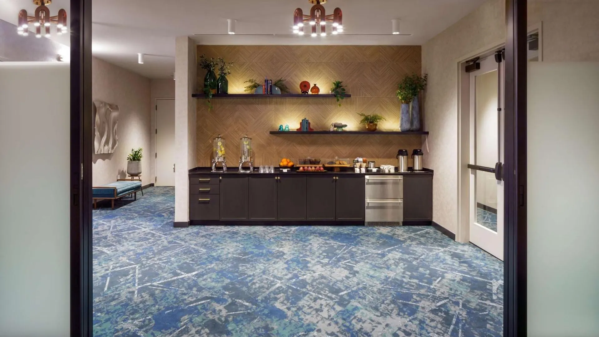 Caption By Hyatt Downtown Nashville - The Gulch Hotel